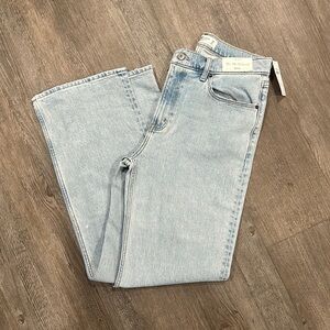 Abercrombie High Rise 90s Relaxed Jean